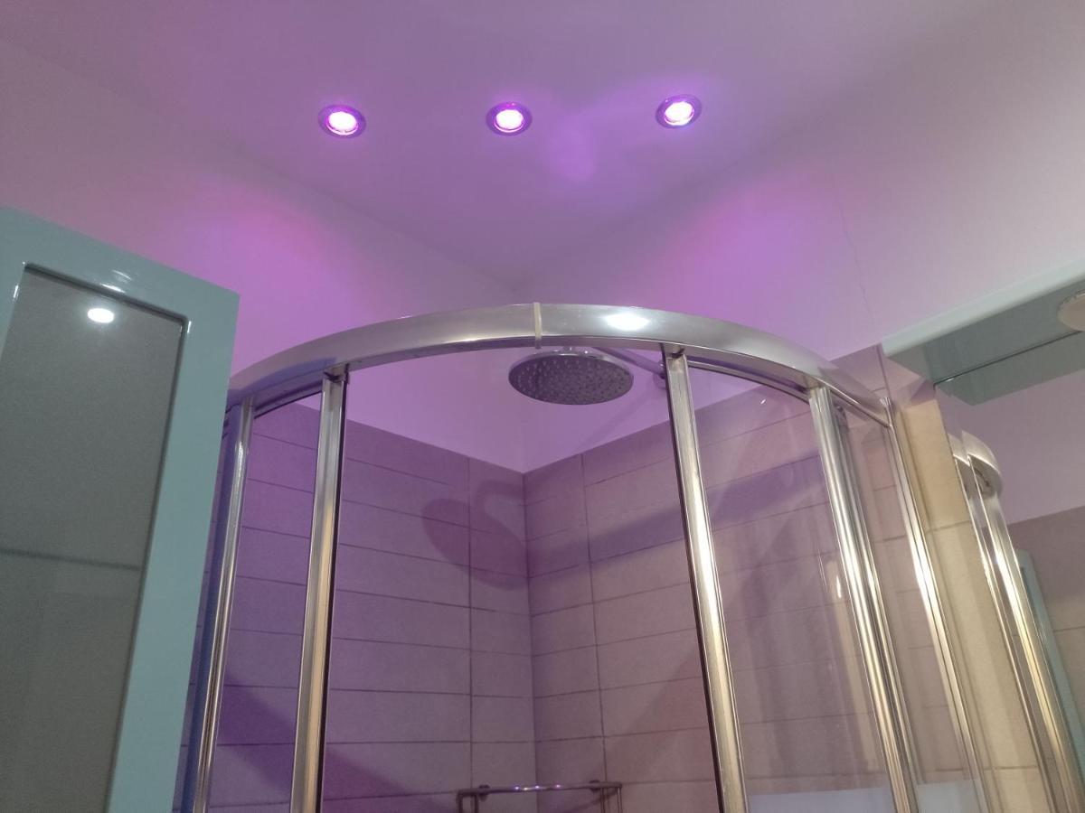 B&B Corte Del Centro Novate Milanese Exterior photo
